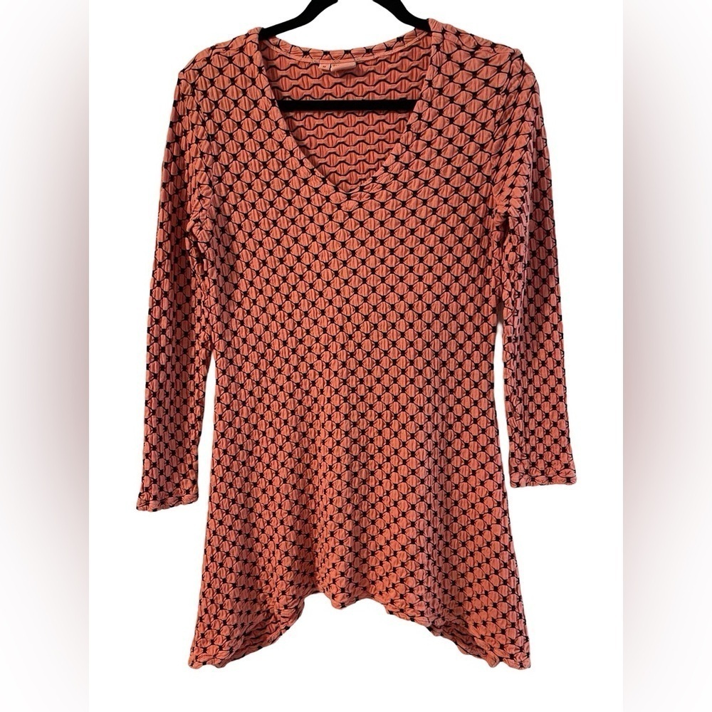Tianello by Steve Barraza Tunic Top Size Medium Peach/Black Geometric Print